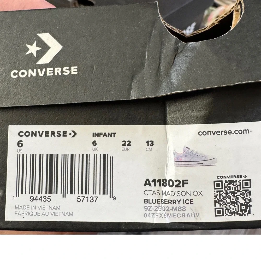 Converse‎ Chuck Taylor Madison Ox Blueberry Ice Floral Low Top Toddler Size 6